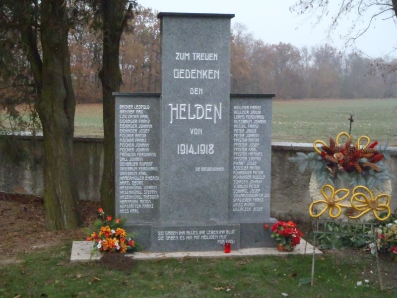 pomník na hřbitově